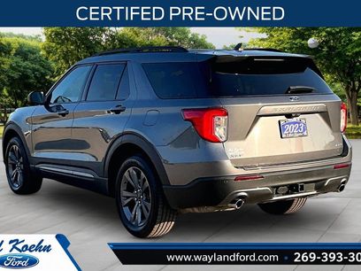 Certified 2023 Ford Explorer XLT w/ Equipment Group 202A