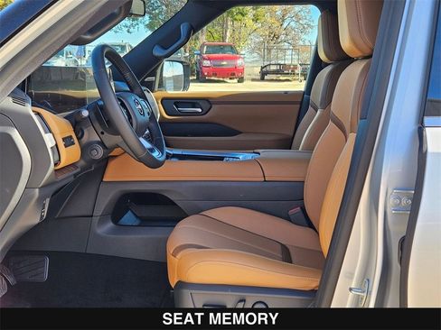 New 2026 Nissan Armada SL image 11