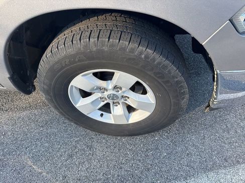 Used 2023 RAM 1500 Classic SLT w/ Trailer & Traction Group image 10