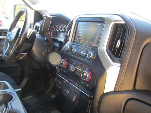 Used 2022 Chevrolet Silverado 3500 LT w/ Convenience Package image 32