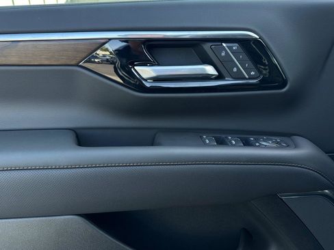 New 2026 Chevrolet Tahoe High Country AWD/4WD image 13
