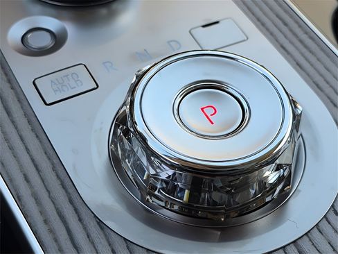 New 2025 Genesis GV80 3.5T Prestige image 36