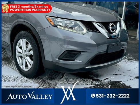 Used 2015 Nissan Rogue SV image 10