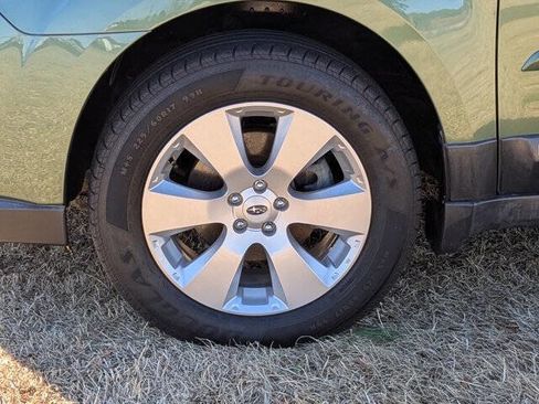 Used 2012 Subaru Outback 2.5i Limited w/ Moonroof Pkg image 10