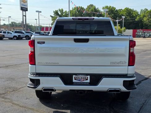Used 2023 Chevrolet Silverado 1500 High Country w/ High Country Premium Package AWD/4WD image 11