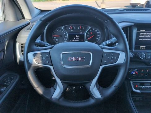 Used 2024 GMC Terrain SLT AWD/4WD image 20