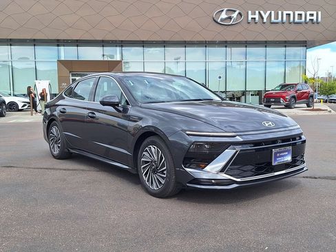 New 2025 Hyundai Sonata Limited FWD image 1