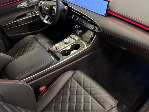 New 2026 Genesis GV70 3.5T Sport Prestige AWD/4WD image 16