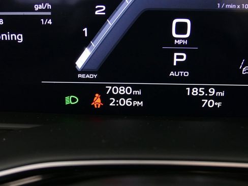Certified 2026 Audi Q8 Premium Plus w/ Premium Plus Package AWD/4WD image 15