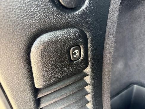 Used 2019 Dodge Durango R/T AWD/4WD image 16