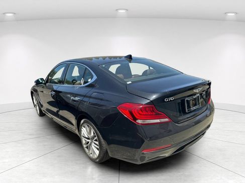 Used 2020 Genesis G70 2.0T w/ Elite Package RWD image 4