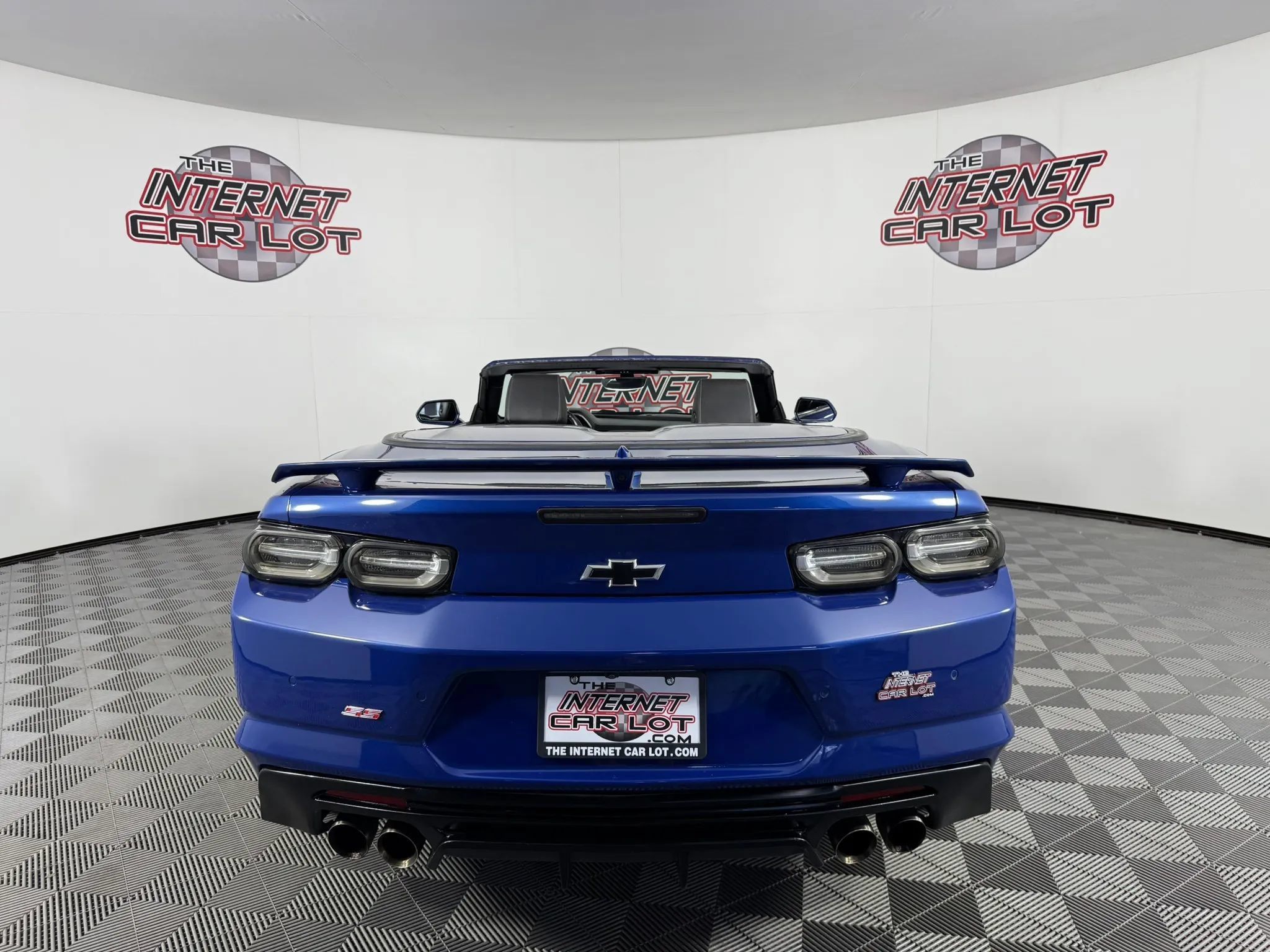 Used 2021 Chevrolet Camaro SS RWD image 10