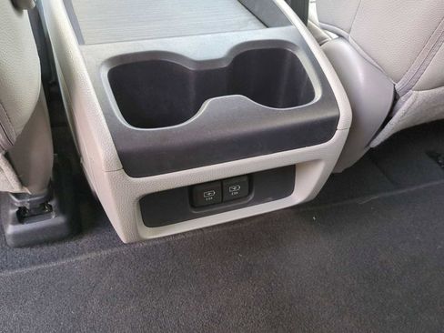 Used 2019 Honda Odyssey EX-L image 21