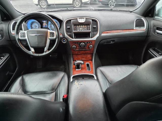 Used 2012 Chrysler 300 Limited AWD/4WD image 20