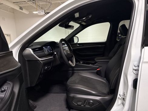 New 2026 Jeep Grand Cherokee L 4WD image 20
