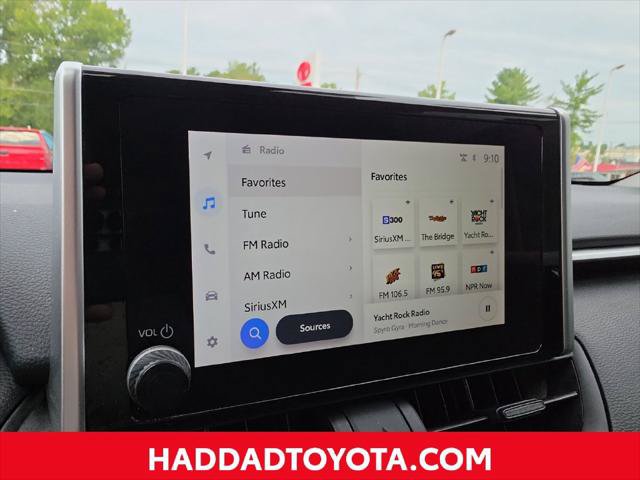 Certified 2024 Toyota RAV4 LE AWD/4WD image 18