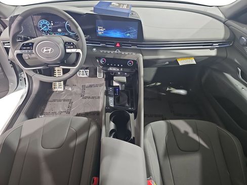 New 2026 Hyundai Elantra Sport FWD image 9