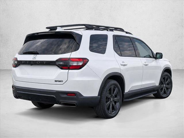 New 2026 Honda Pilot Sport image 7