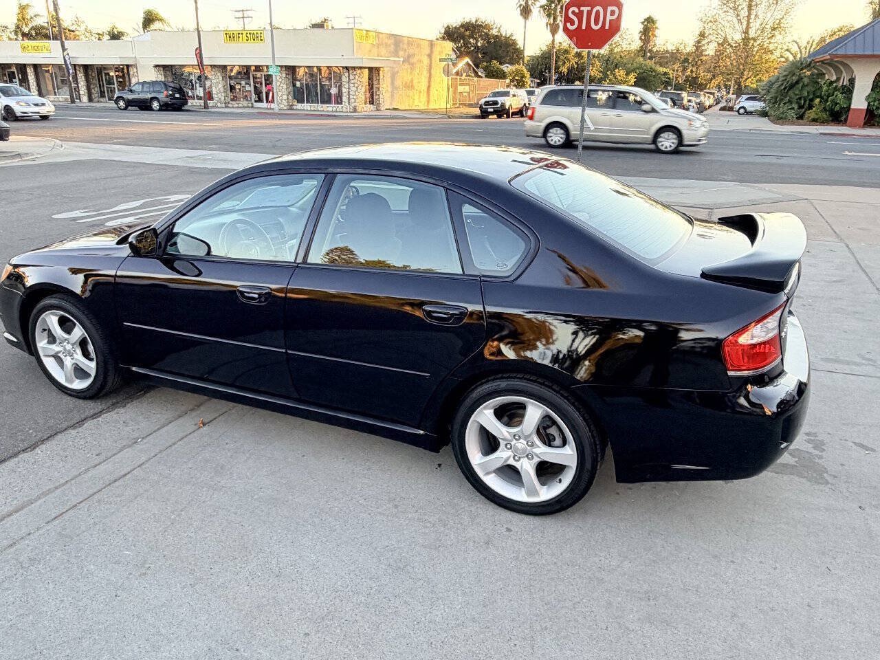 Used 2009 Subaru Legacy 2.5i Special Edition AWD/4WD image 5
