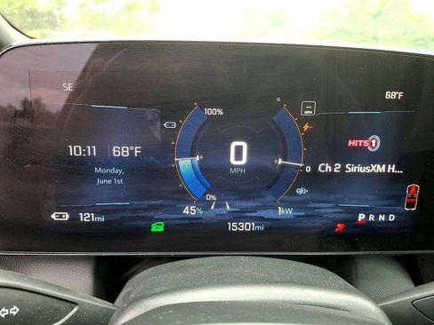 Used 2024 Chevrolet Equinox EV LT FWD image 13