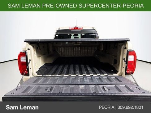 Used 2024 GMC Canyon AT4 image 25