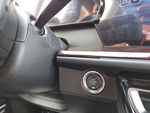 New 2026 Chevrolet Traverse RS image 47