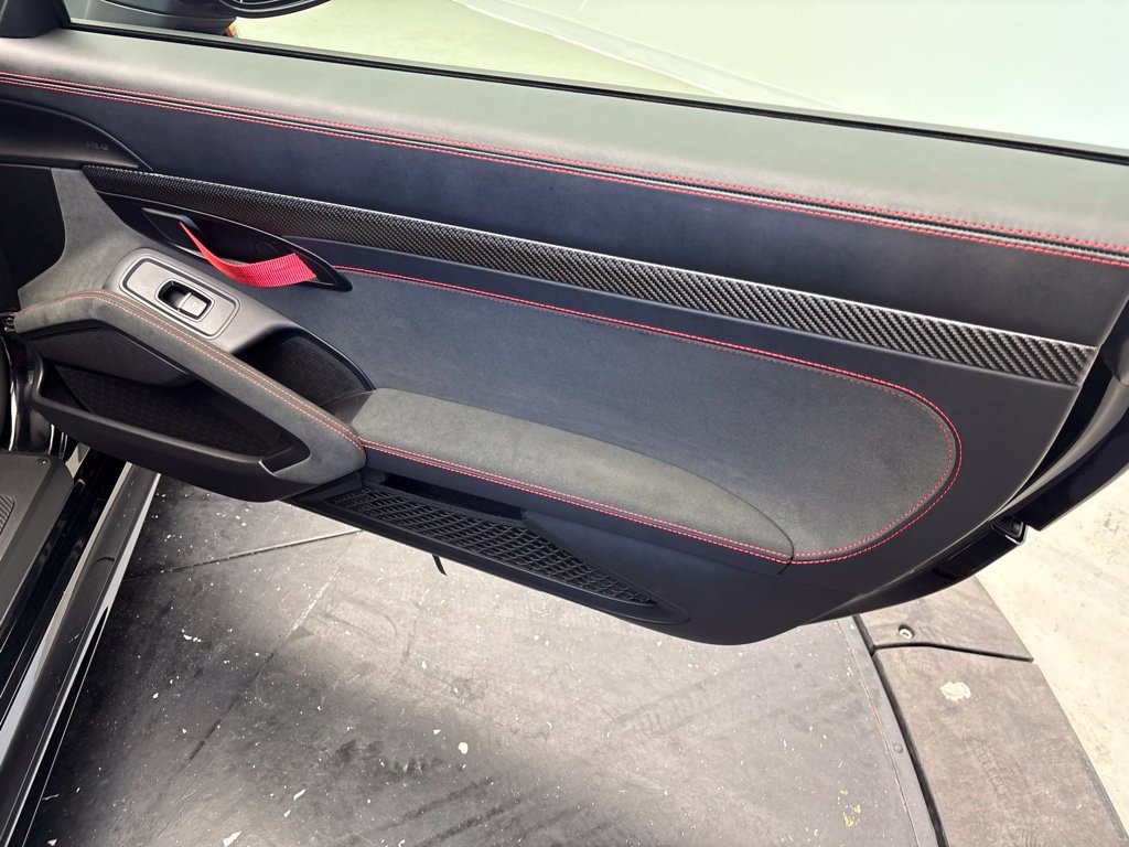 Certified 2025 Porsche 718 Boxster Spyder RS RWD image 18