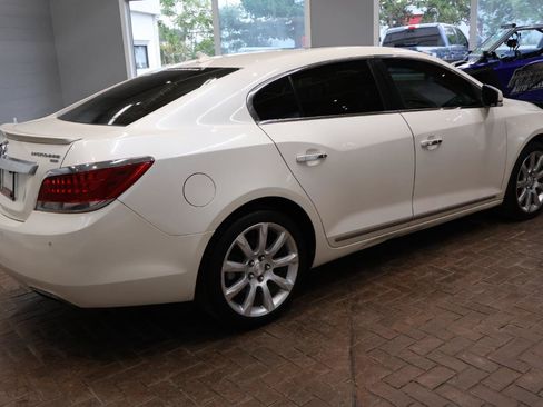 Used 2011 Buick LaCrosse CXS w/ Driver Confidence Package FWD image 7