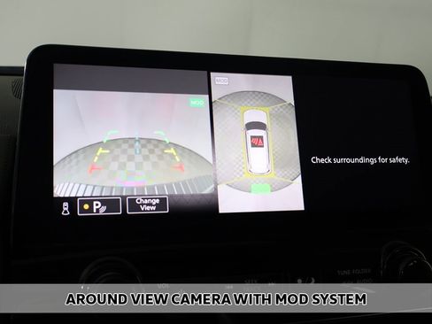 Used 2024 Nissan Armada SL image 6