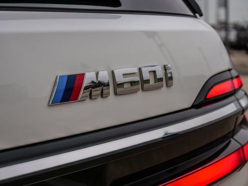 Used 2023 BMW X7 M60i w/ Executive Package AWD/4WD image 17