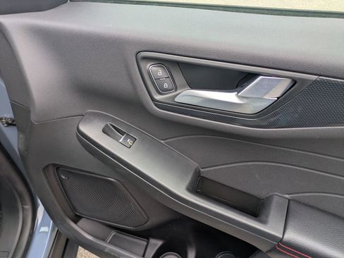 Certified 2024 Ford Escape ST-Line w/ Tech Pack #1 image 33