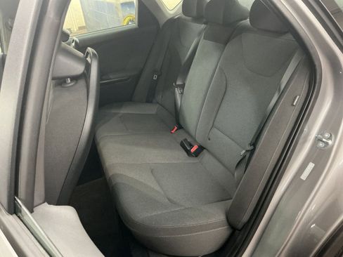 Used 2025 Kia K4 FWD image 34
