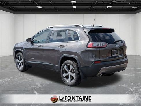 Used 2019 Jeep Cherokee Limited image 3