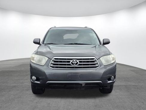 Used 2010 Toyota Highlander Limited AWD/4WD image 2