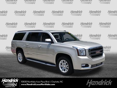 Used 2015 GMC Yukon XL SLT w/ Open Road Package AWD/4WD image 1