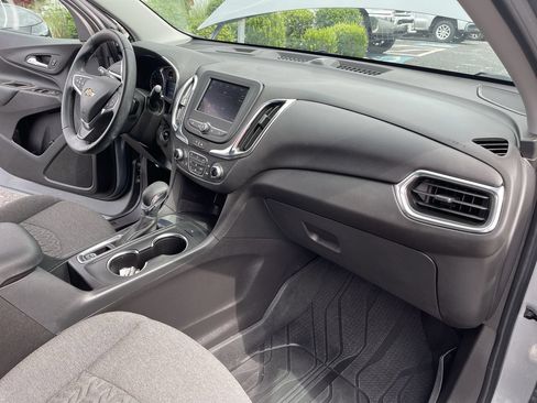Used 2024 Chevrolet Equinox LT w/ LPO, Floor Liner Package FWD image 27