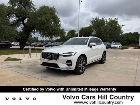 Certified 2023 Volvo XC60 B5 Plus AWD/4WD image 1