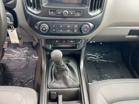 Used 2017 GMC Canyon W/T w/ Convenience Package image 8