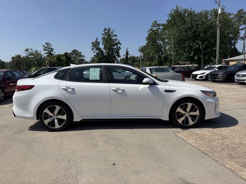 Used 2016 Kia Optima SX w/ Launch Edition Package FWD image 4