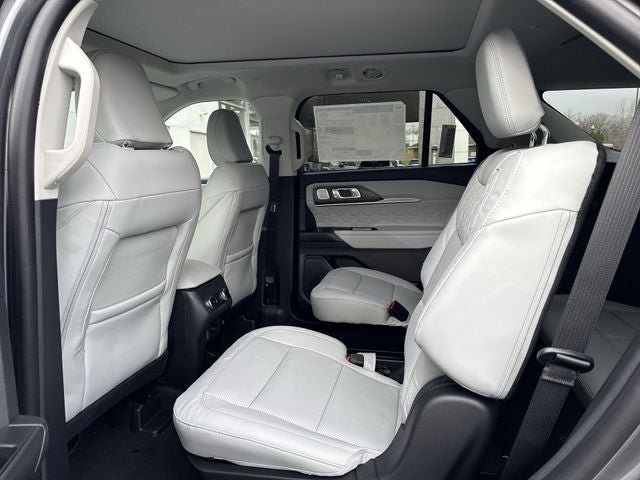 New 2026 Ford Explorer Platinum w/ LUX Leather Package AWD/4WD image 25
