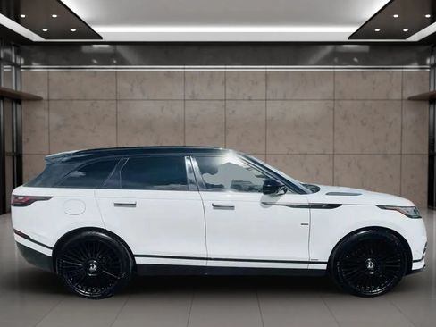 Used 2019 Land Rover Range Rover Velar R-Dynamic SE AWD/4WD image 2