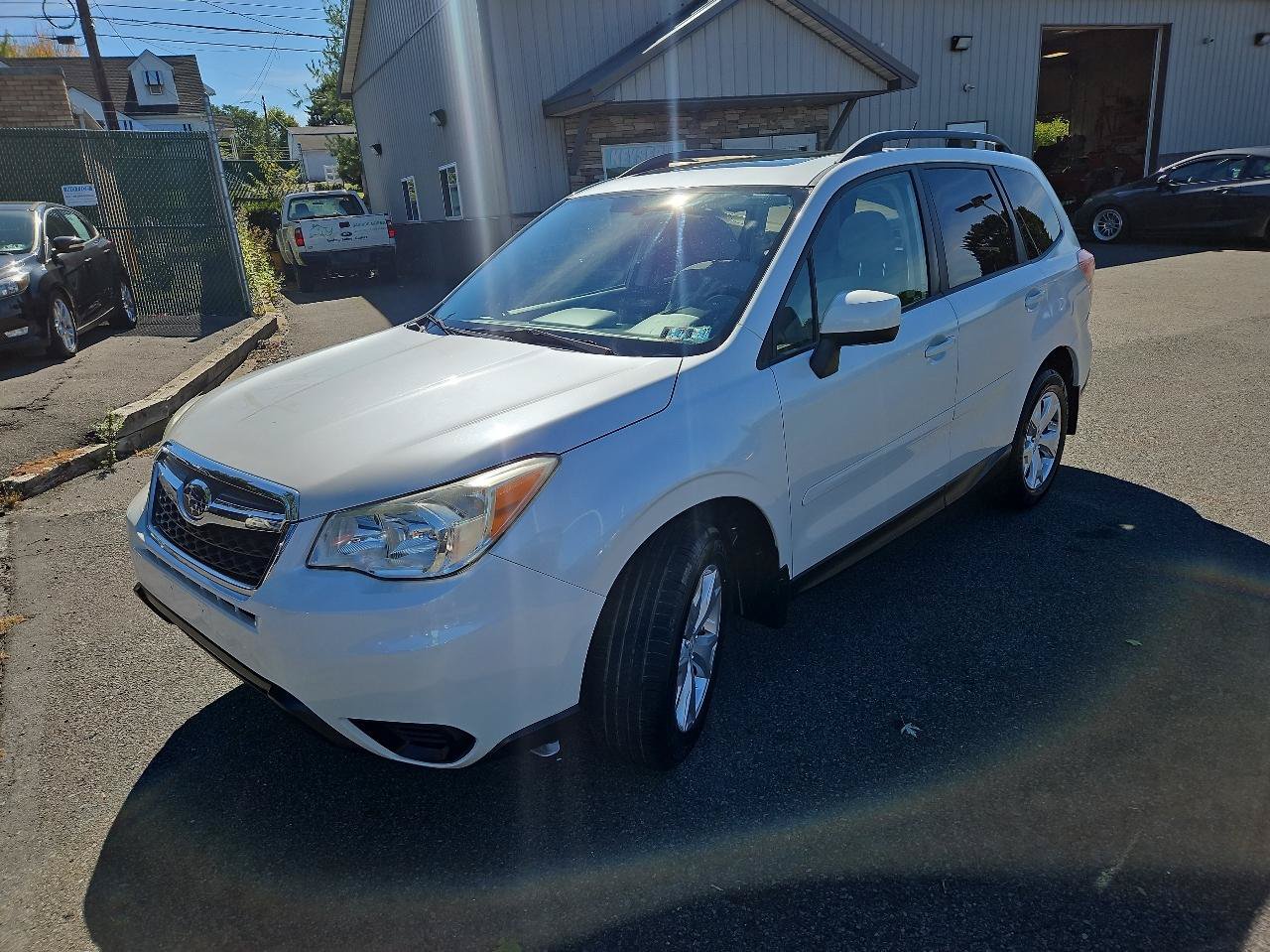 Used 2014 Subaru Forester 2.5i Premium w/ All-Weather Package AWD/4WD image 7