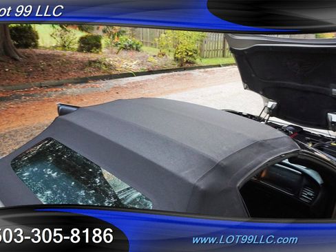 Used 1999 Chevrolet Corvette Convertible w/ Memory Pkg image 32