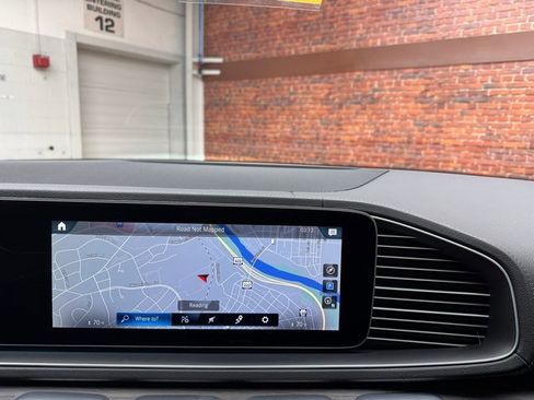 Certified 2023 Mercedes-Benz GLS 450 4MATIC image 18