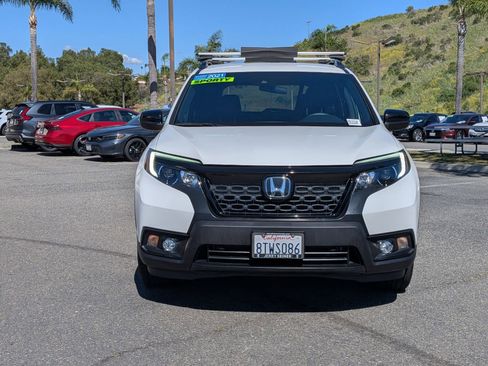 Used 2021 Honda Passport Sport image 2