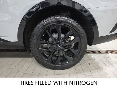 Used 2023 Kia Sorento SX image 24