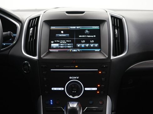 Used 2015 Ford Edge Titanium w/ Equipment Group 302A AWD/4WD image 15