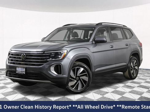 Used 2025 Volkswagen Atlas SE image 2