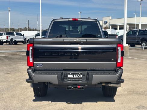 Used 2026 Ford F350 Platinum AWD/4WD image 12