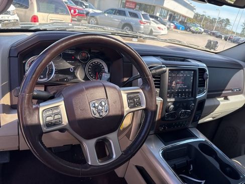 Used 2018 RAM 3500 Laramie image 13